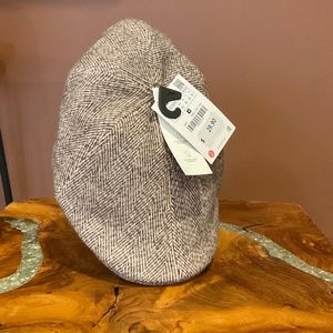 New, tweed flat peaky cap